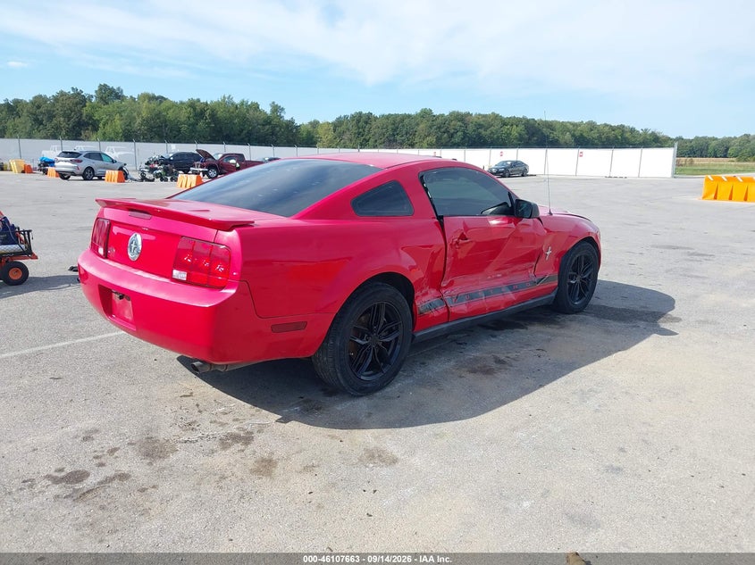 FORD MUSTANG 2008 VIN 1ZVHT80N785179122
