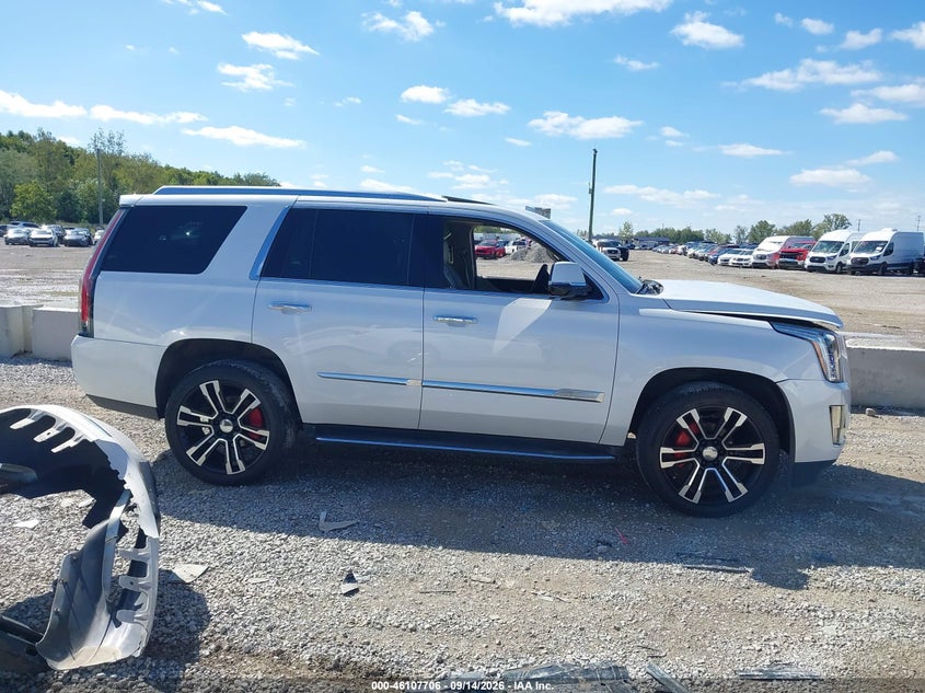 CADILLAC ESCALADE - zdjęcie 13