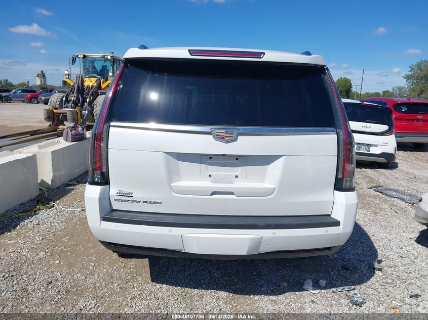 CADILLAC ESCALADE - zdjęcie 16