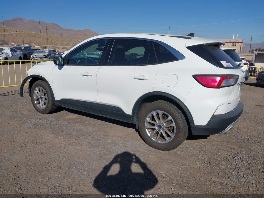 Vin: 1fmcu9g69nua60824, lot: 46607452, ford escape se 20223