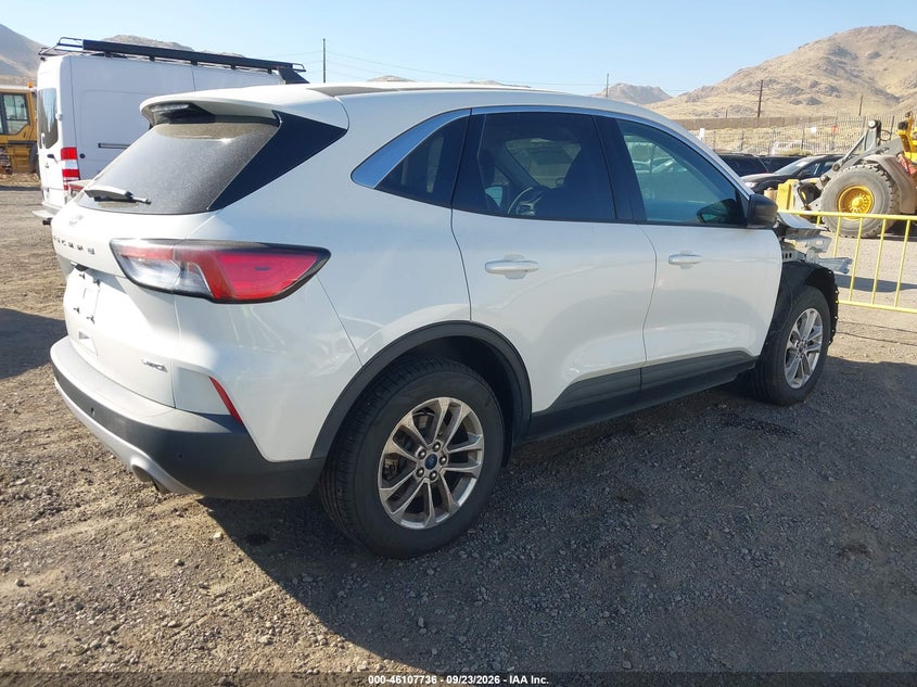 Vin: 1fmcu9g69nua60824, lot: 46607452, ford escape se 20224
