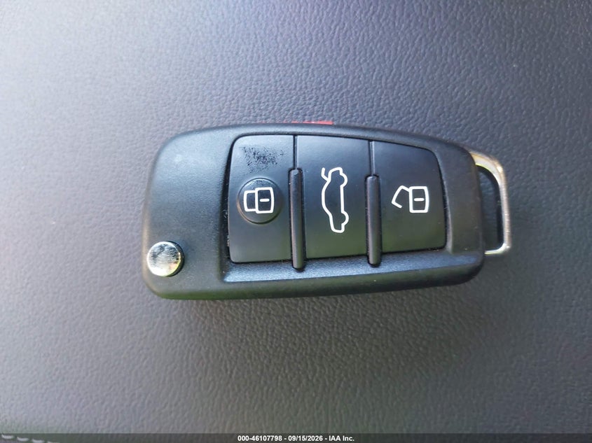 AUDI Q3 2020 VIN WA1EECF38L1045206