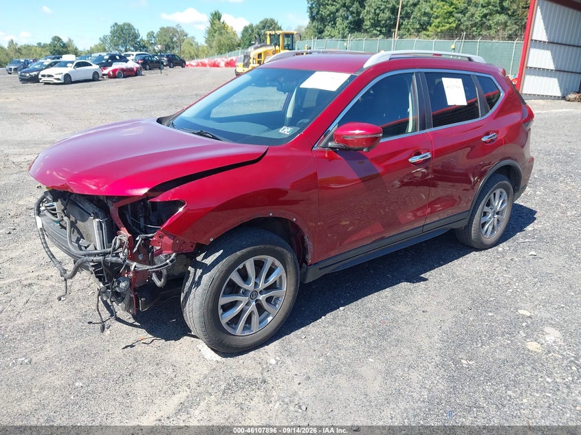 Vin: 5n1at2mv7jc804174, lot: 46607612, nissan rogue sv 20182