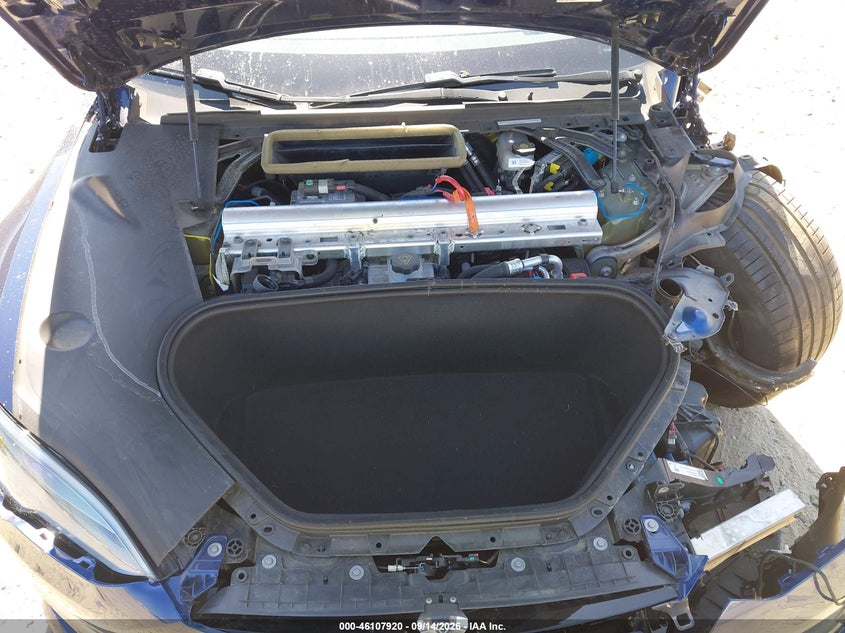 TESLA MODEL S - zdjęcie 10