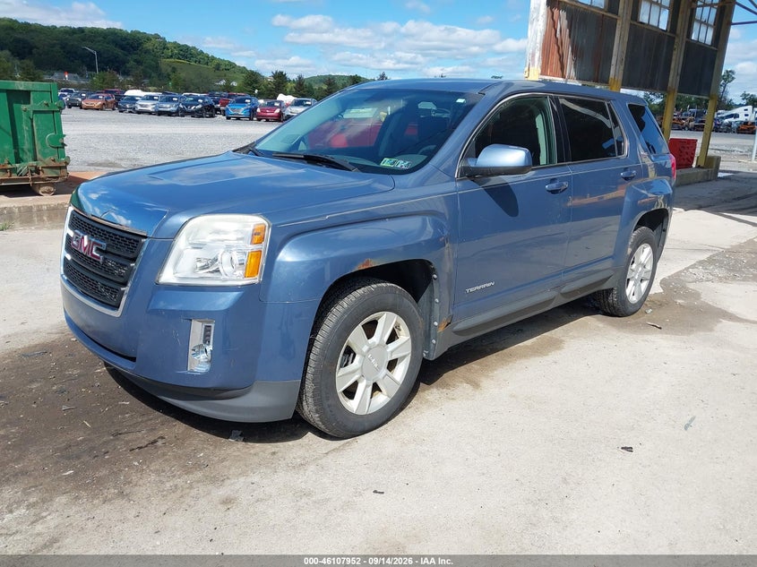 2011 GMC TERRAIN auction photo 2