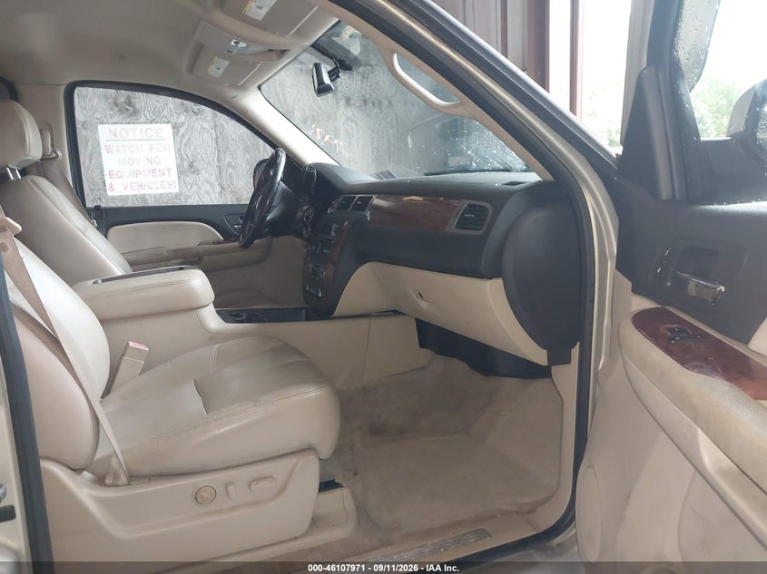 2008 CHEVROLET SUBURBAN 2500 auction photo 5