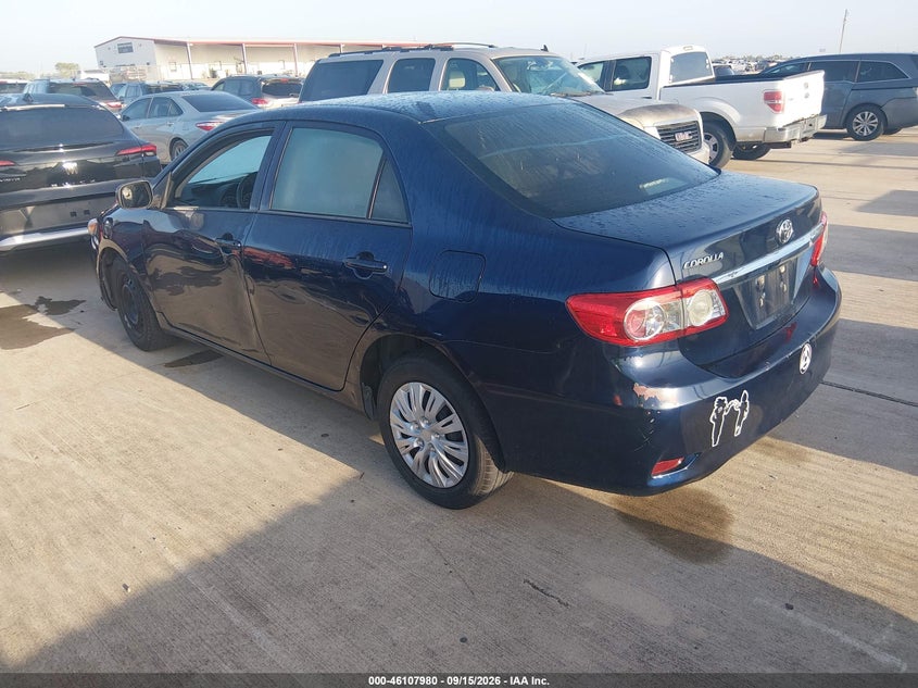 2013 TOYOTA COROLLA auction photo 3