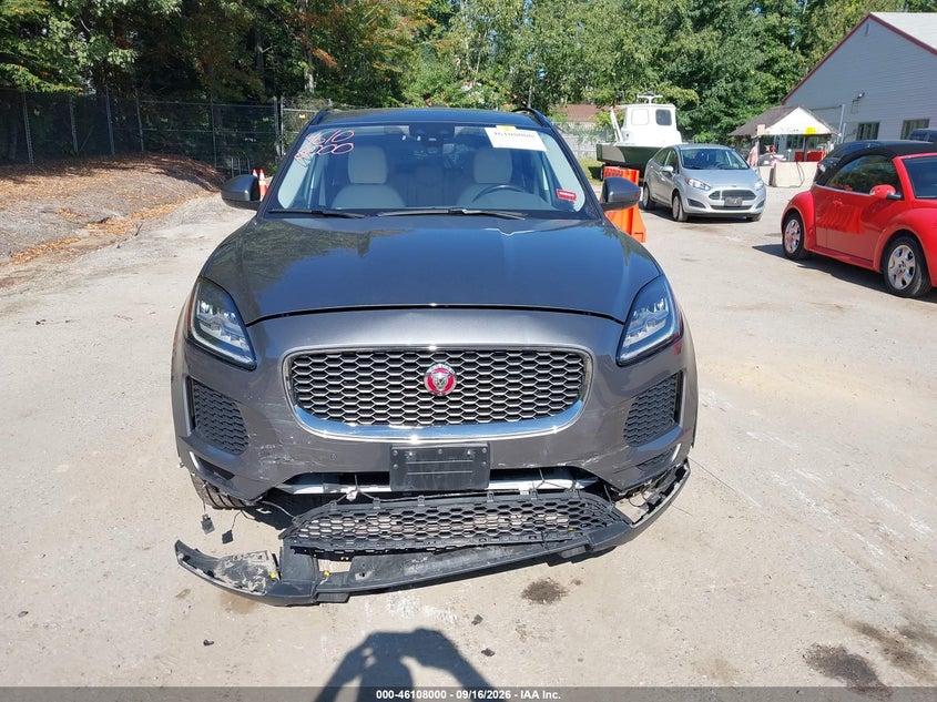 JAGUAR E-PACE - zdjęcie 12