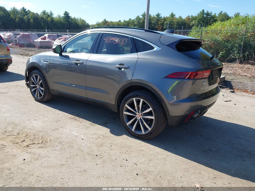 JAGUAR E-PACE - zdjęcie 3