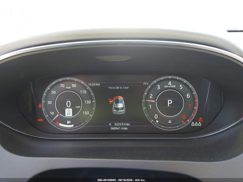 JAGUAR E-PACE - zdjęcie 7