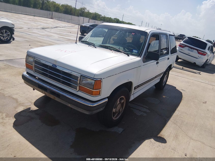 1994 Ford Explorer, Normal Wear & Tear, IAAI, VIN 1FMDU32X8RUA22914 — photo 2