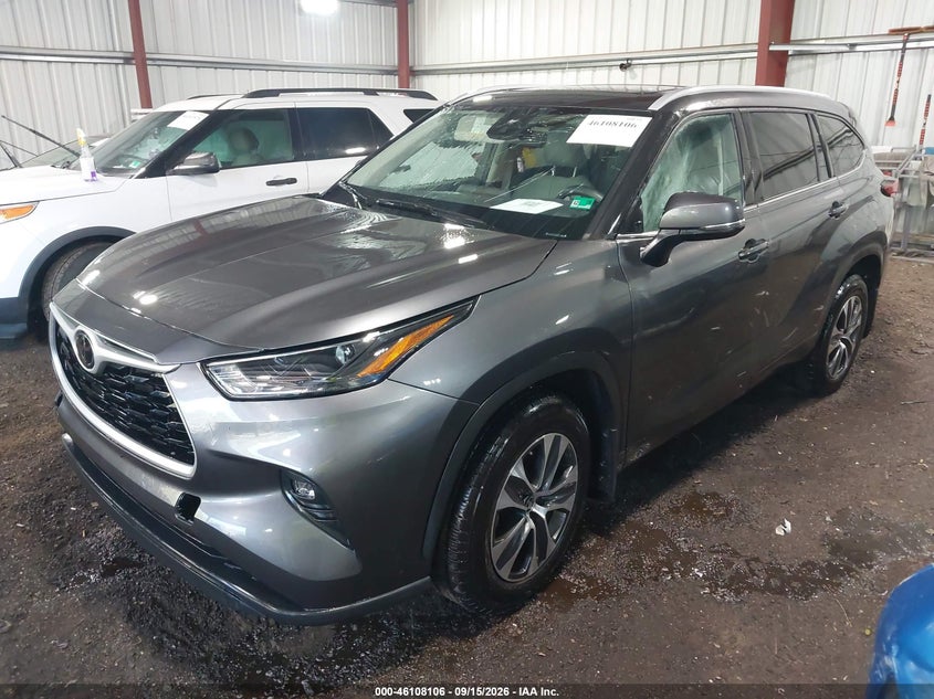 Vin: 5tdgzrbh8ns247945, lot: 46607822, toyota highlander xle 20222