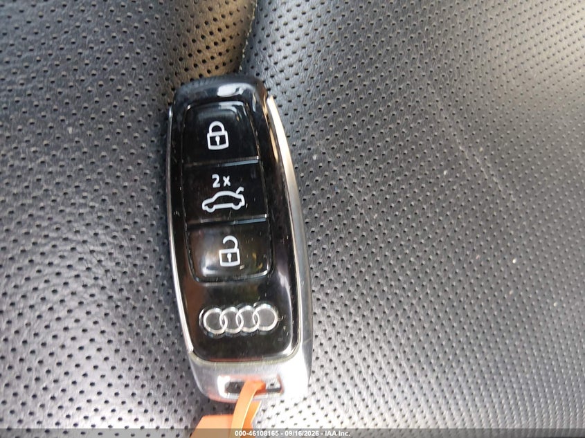 AUDI Q8 - zdjęcie 11