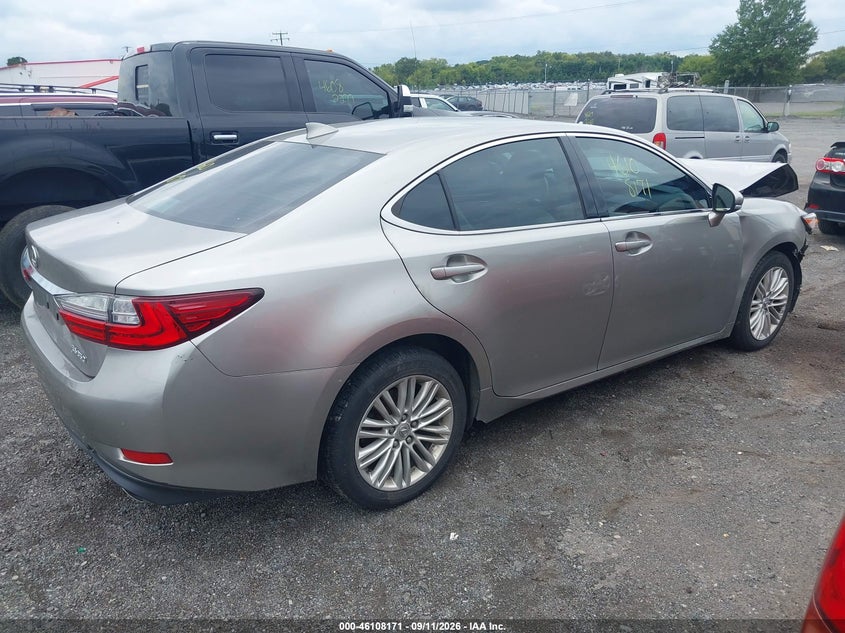 2017 LEXUS ES 350 auction photo 4