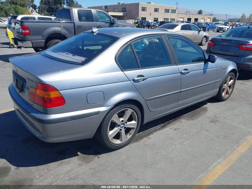 2004 BMW 325XI — zdjęcie 4