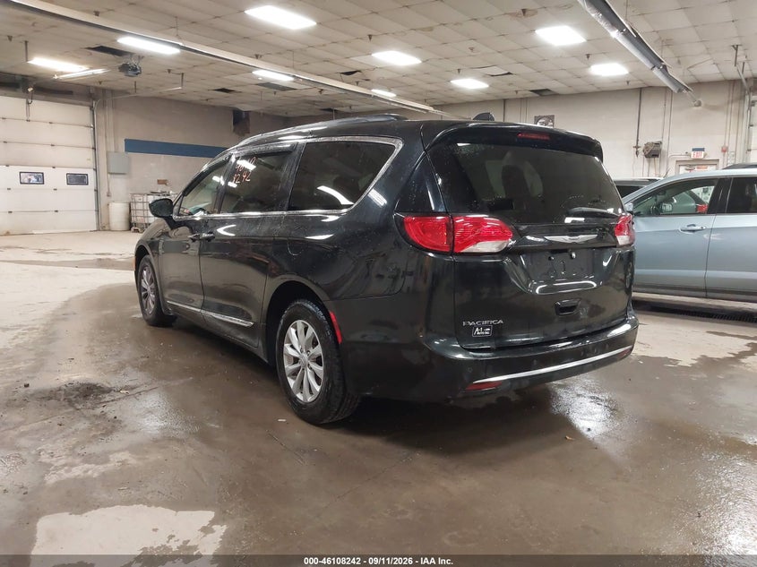 Vin: 2c4rc1bg9hr747760, lot: 46607958, chrysler pacifica touring-l 20173