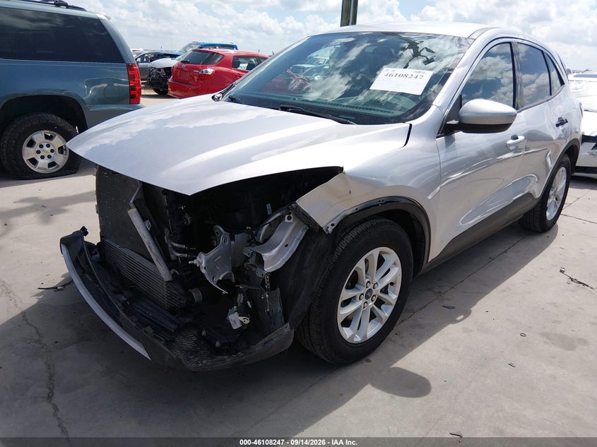 Vin: 1fmcu0g68lua59446, lot: 46607963, ford escape se 20202