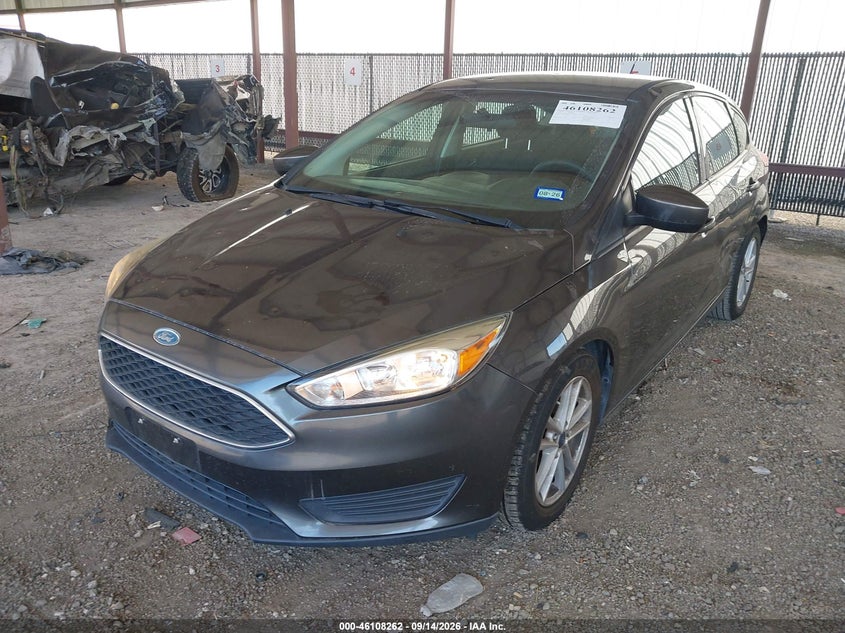 2018 Ford Focus, Left Side, IAAI, VIN 1FADP3K26JL259370 — photo 2