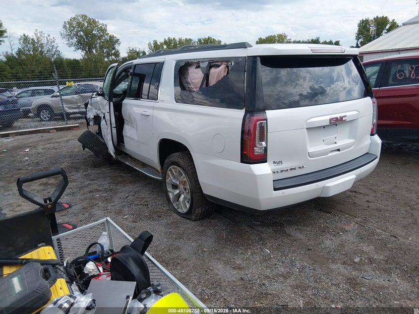 GMC YUKON XL - zdjęcie 3