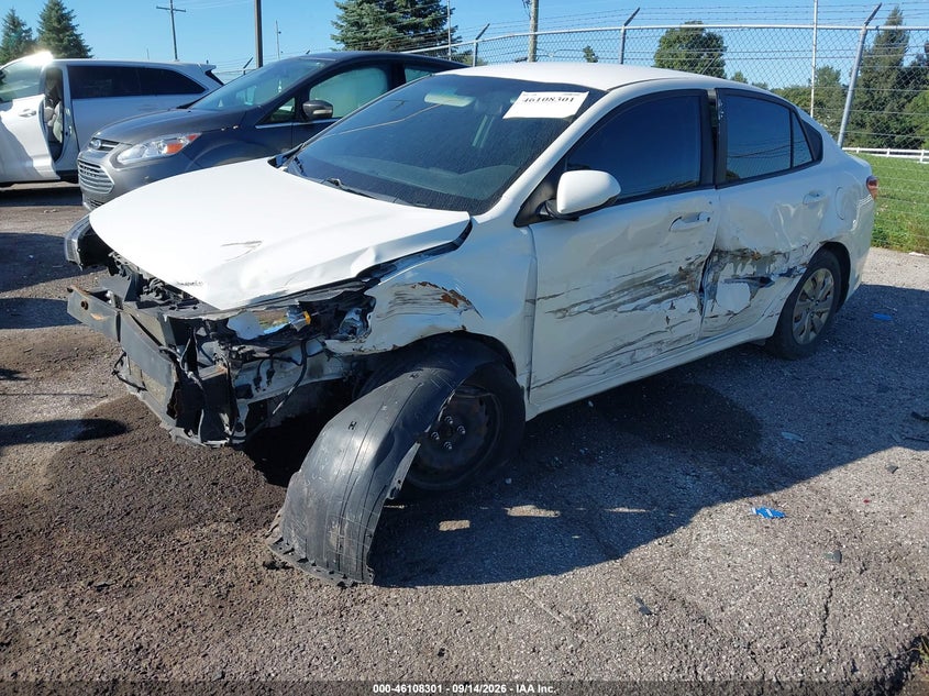 2019 Kia Rio Lx, По кругу, IAAI, VIN 3KPA24AB6KE222185 — фото 2