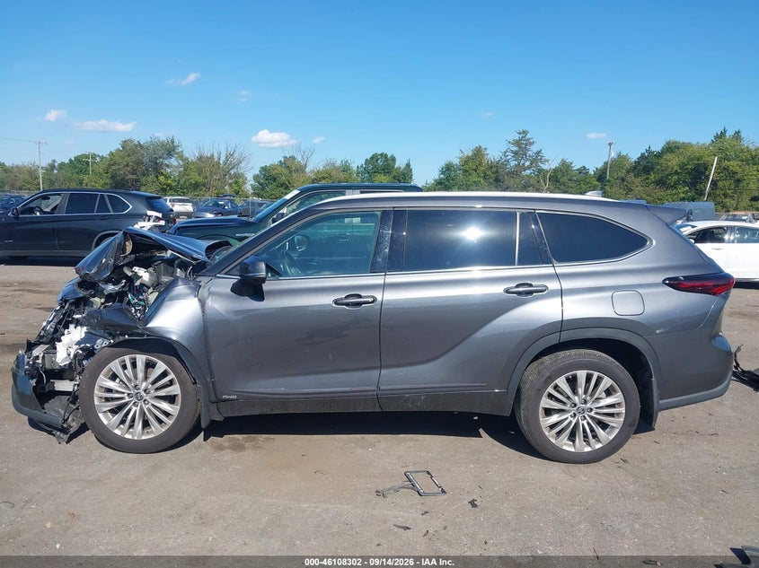 TOYOTA HIGHLANDER HYBRID 2025 VIN 5TDEBRCH4SS657079