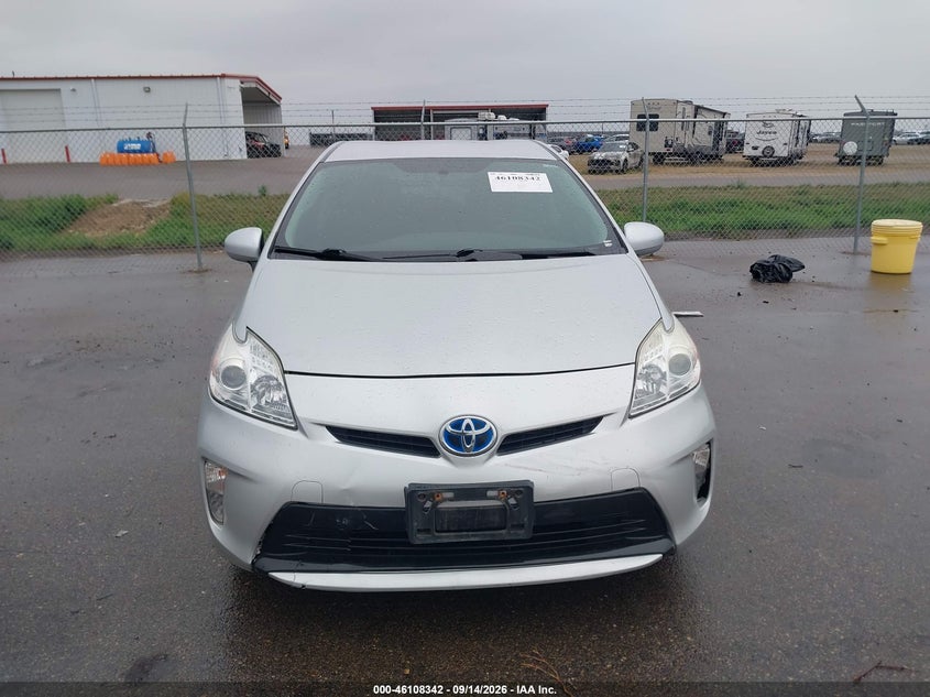TOYOTA PRIUS - zdjęcie 13