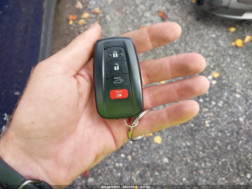 TOYOTA RAV4 - zdjęcie 11