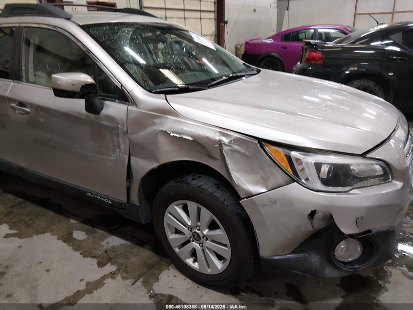 2016 SUBARU OUTBACK auction photo 6