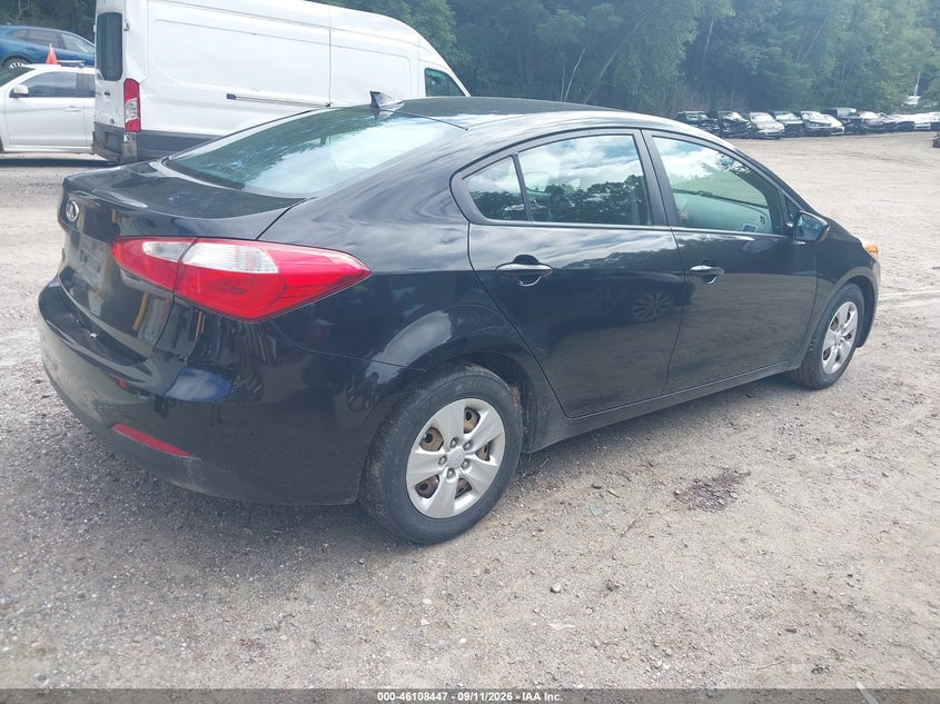 2016 KIA FORTE auction photo 4