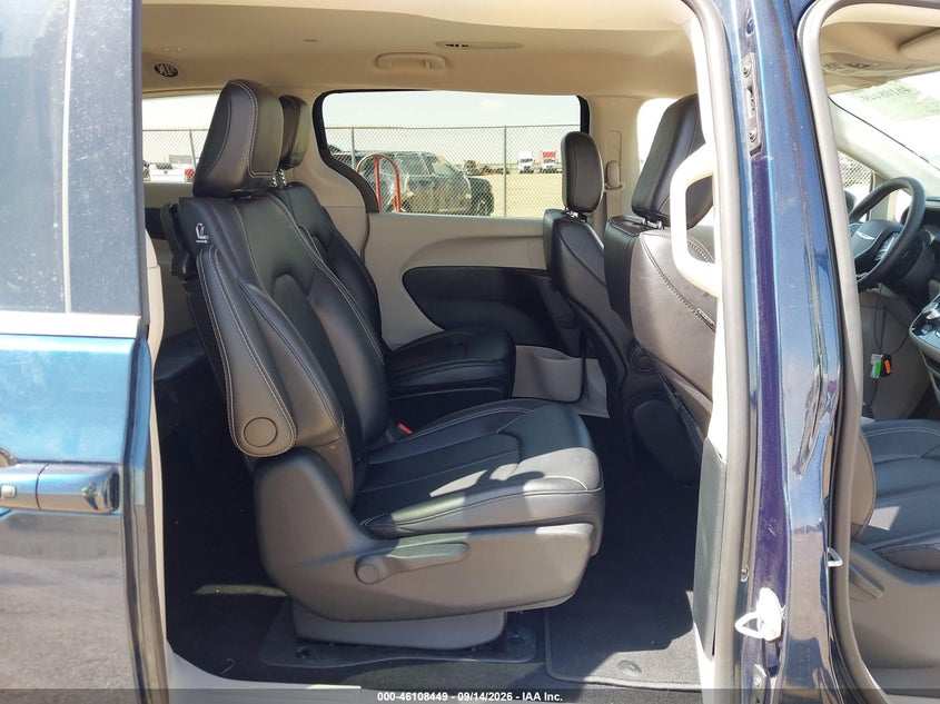 CHRYSLER PACIFICA HYBRID 2024 VIN 2C4RC1S74RR177863