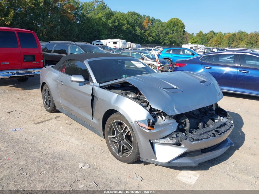 FORD MUSTANG - zdjęcie 1