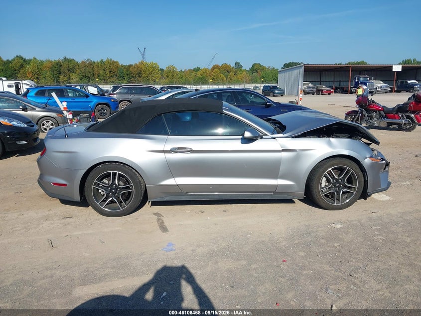 FORD MUSTANG - zdjęcie 13