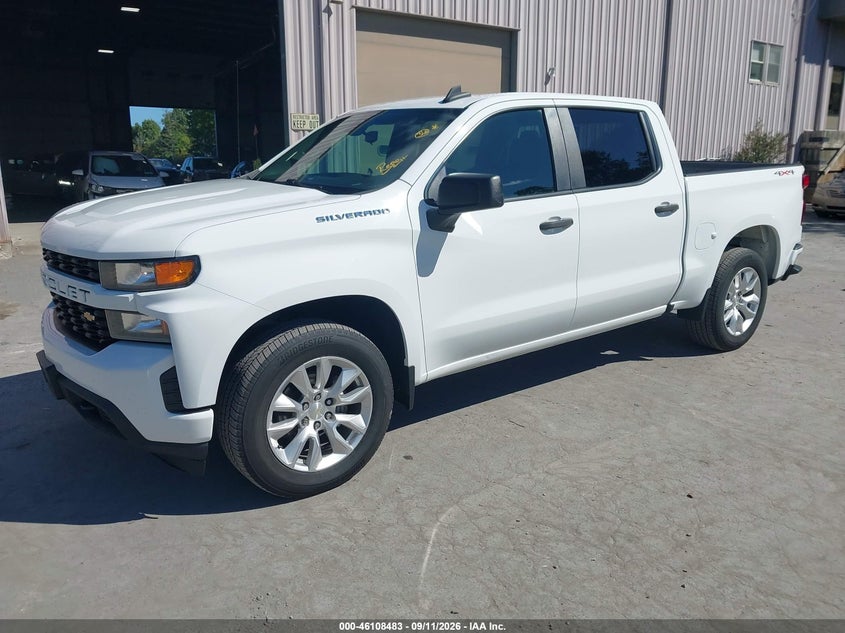 2021 Chevrolet Silverado, Изъятое, IAAI, VIN 3GCPYBEK7MG256263 — фото 2