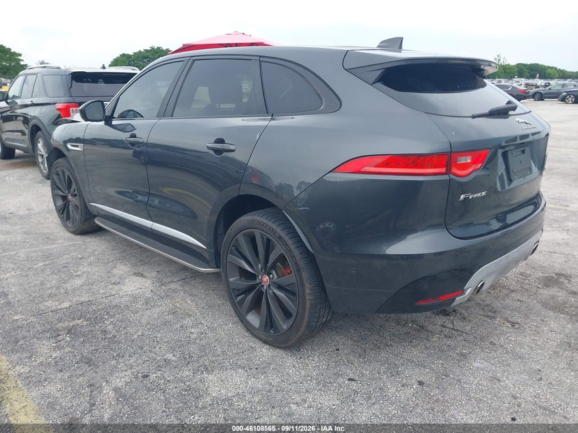 2019 JAGUAR F-PACE auction photo 3