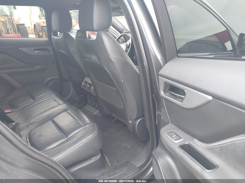 2019 JAGUAR F-PACE auction photo 8