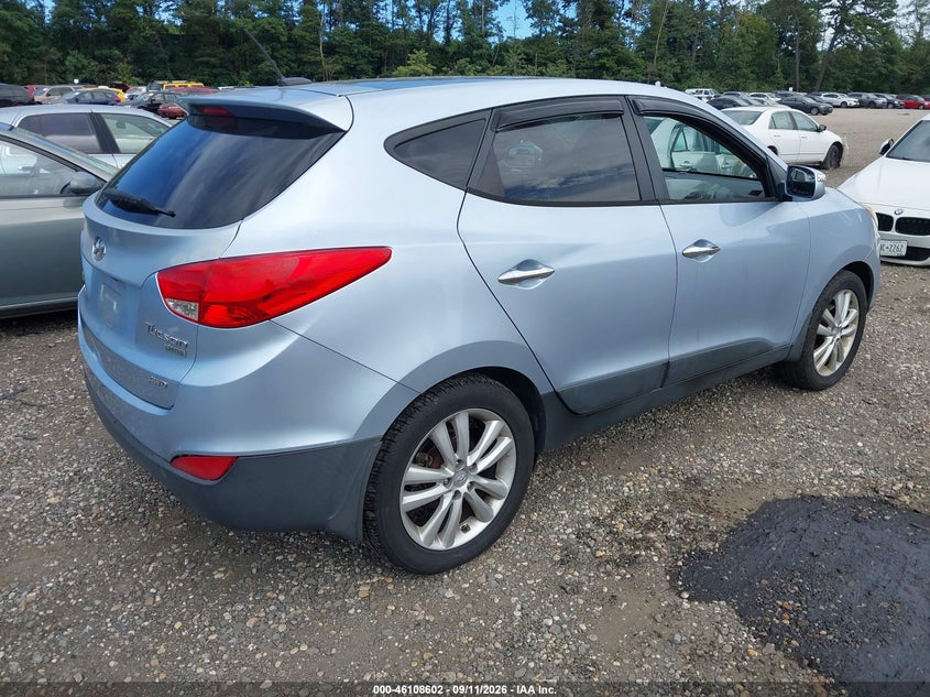 2010 HYUNDAI TUCSON auction photo 4