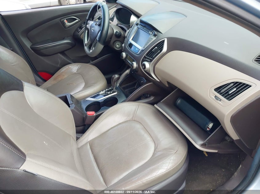 2010 HYUNDAI TUCSON auction photo 5