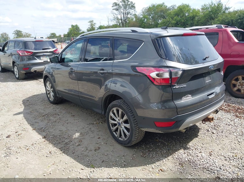 Vin: 1fmcu9j93hue40636, lot: 46608373, ford escape titanium 20173