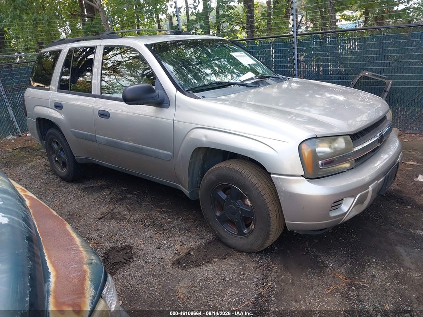 CHEVROLET TRAILBLAZER 2005 VIN 1GNDS13S952192374