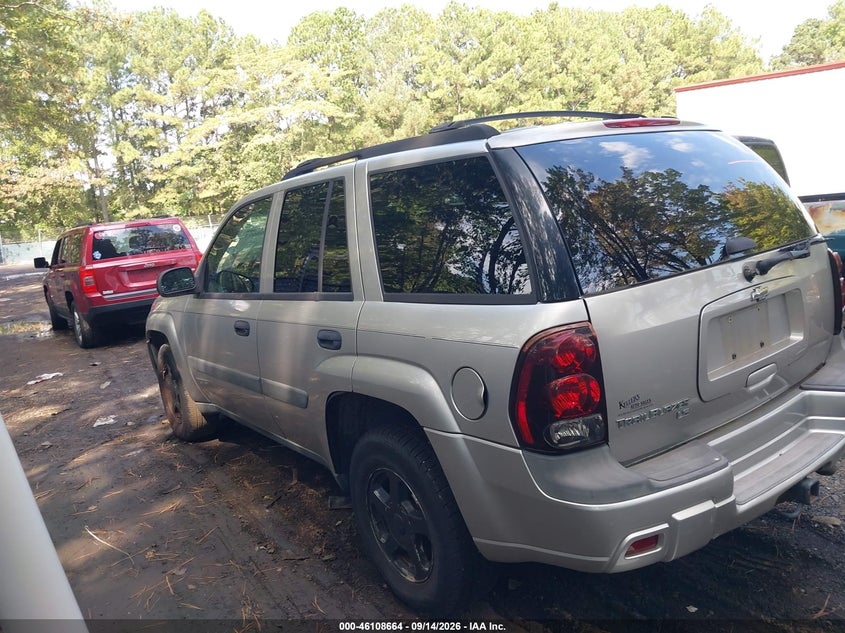 CHEVROLET TRAILBLAZER 2005 VIN 1GNDS13S952192374