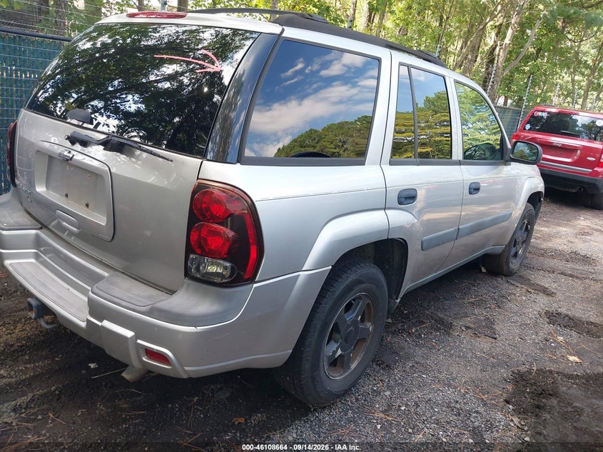CHEVROLET TRAILBLAZER 2005 VIN 1GNDS13S952192374