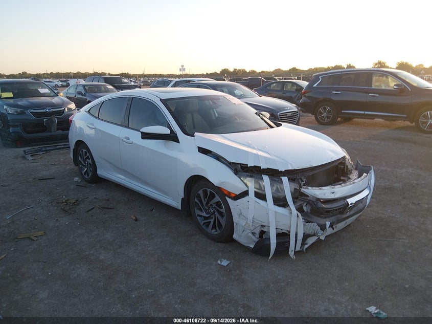 Vin: 19xfc2f7xje017690, lot: 46608439, honda civic ex 2018 img_1