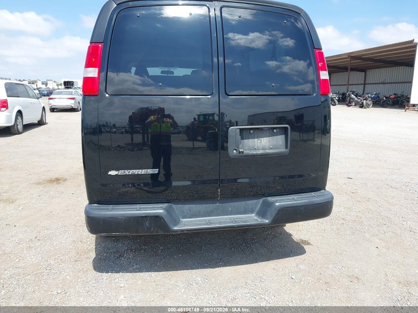CHEVROLET EXPRESS 3500 2019 VIN 1GAZGNFG1K1323385
