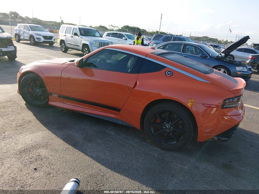 Vin: jn1bz4bh2rm365670, lot: 46608483, nissan z performance auto 20243