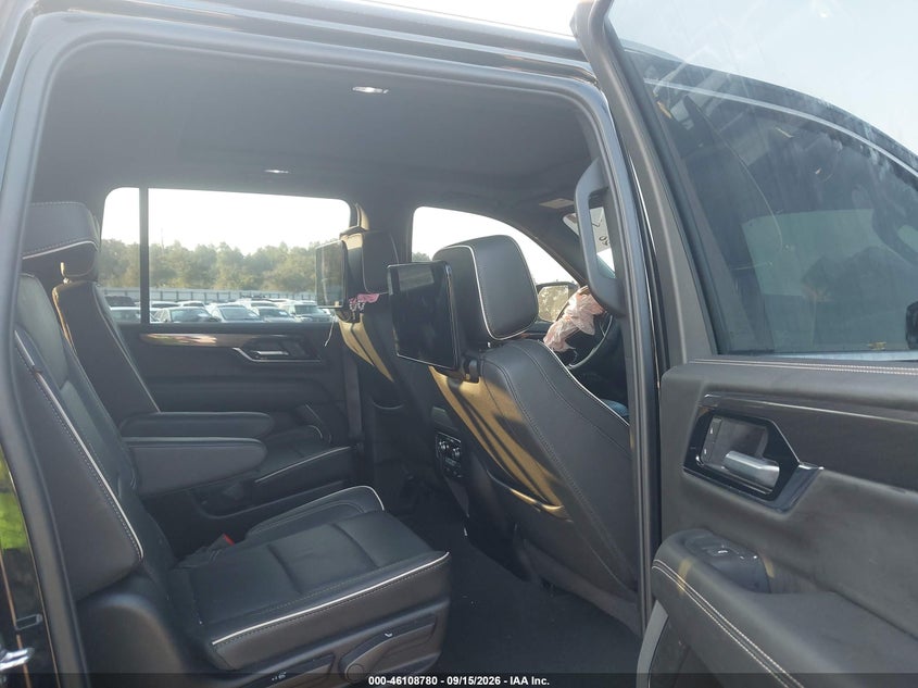 GMC YUKON XL - zdjęcie 8