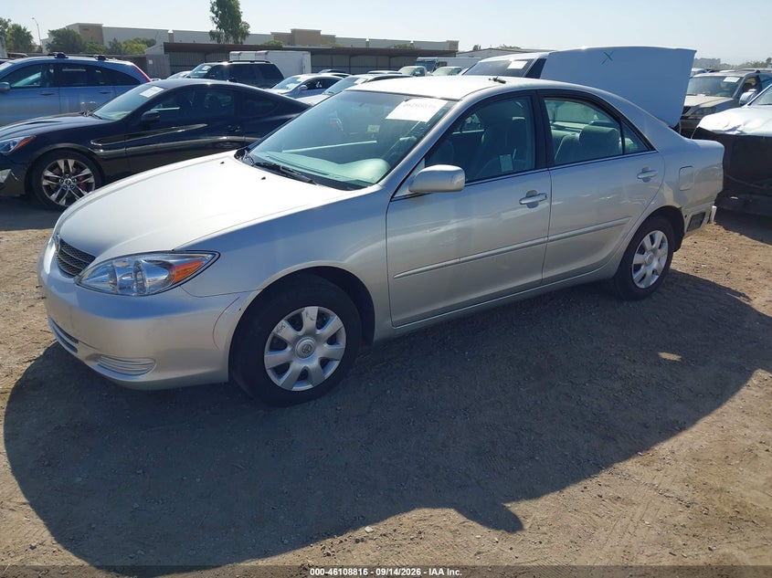 2004 Toyota Camry, Удар сзади, IAAI, VIN 4T1BE32K74U369930 — фото 2