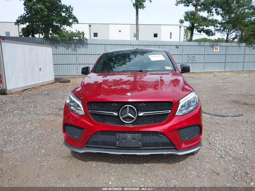 MERCEDES-BENZ AMG GLE 43 COUPE - zdjęcie 12