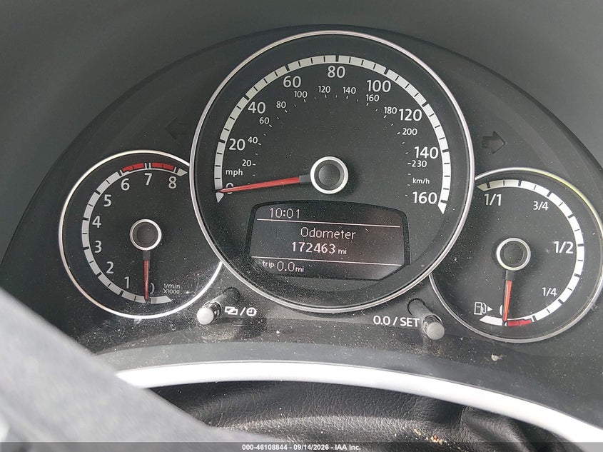 VOLKSWAGEN BEETLE 2013 VIN 3VWJX7AT0DM660833