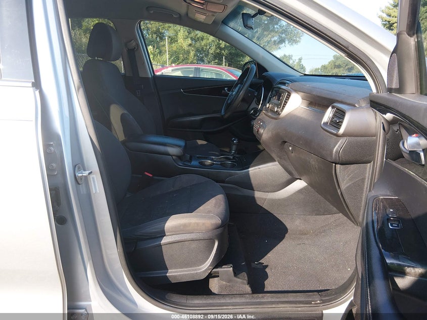KIA SORENTO 2016 VIN 5XYPG4A30GG024376