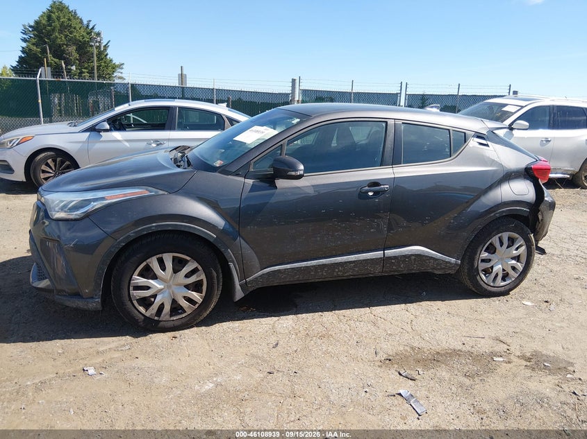 TOYOTA C-HR - zdjęcie 15